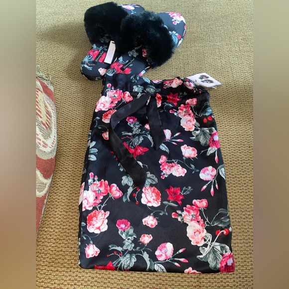 VICTORIA SECRET SATIN SANDAL SLIPPERS + BAG Floral Black SEXY Style - Picture 4 of 5